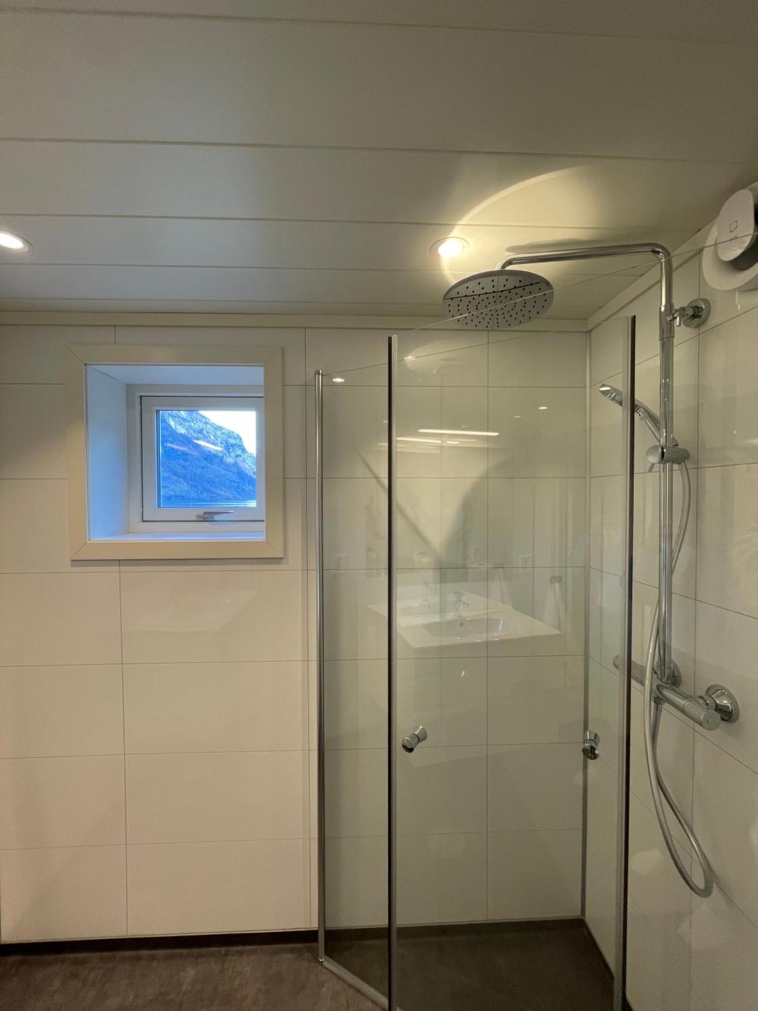Aurland Feriehus Екстериор снимка